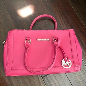 Hot pink Michael Kors purse #never used #brandnew #stylish #girly